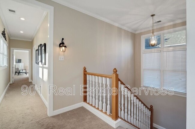 Building Photo - 765 Harbor Isle Cir E