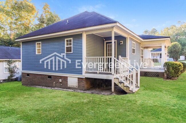 Building Photo - 129 St Andrews Pl Dr