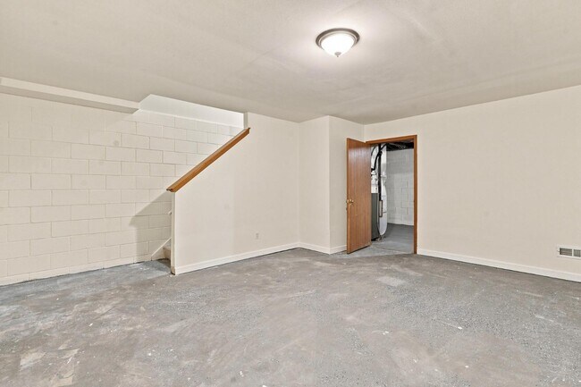 Building Photo - 2118 N Palmer St