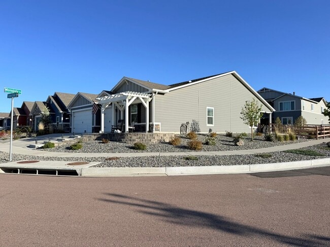Building Photo - For rent in Colorado Springs 4 BR, 3 Car Garage, in District 20