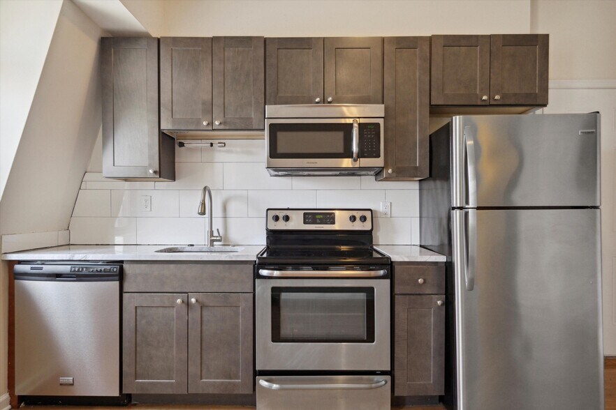 Building Photo - 1519 N 16th St