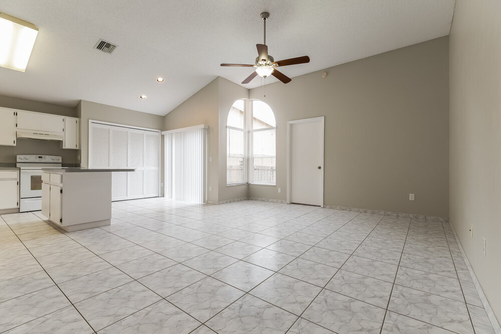 Building Photo - 8853 Parliament Ct