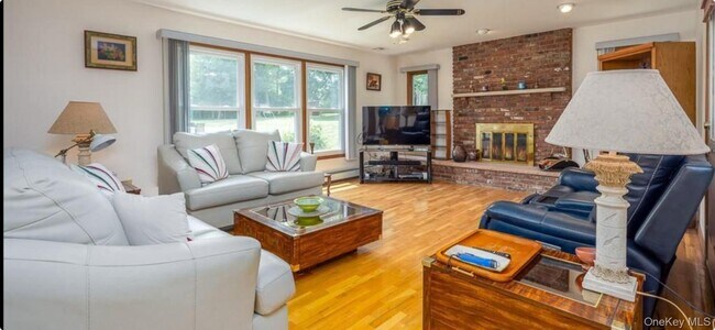 Building Photo - 71 Jolliffe Ave