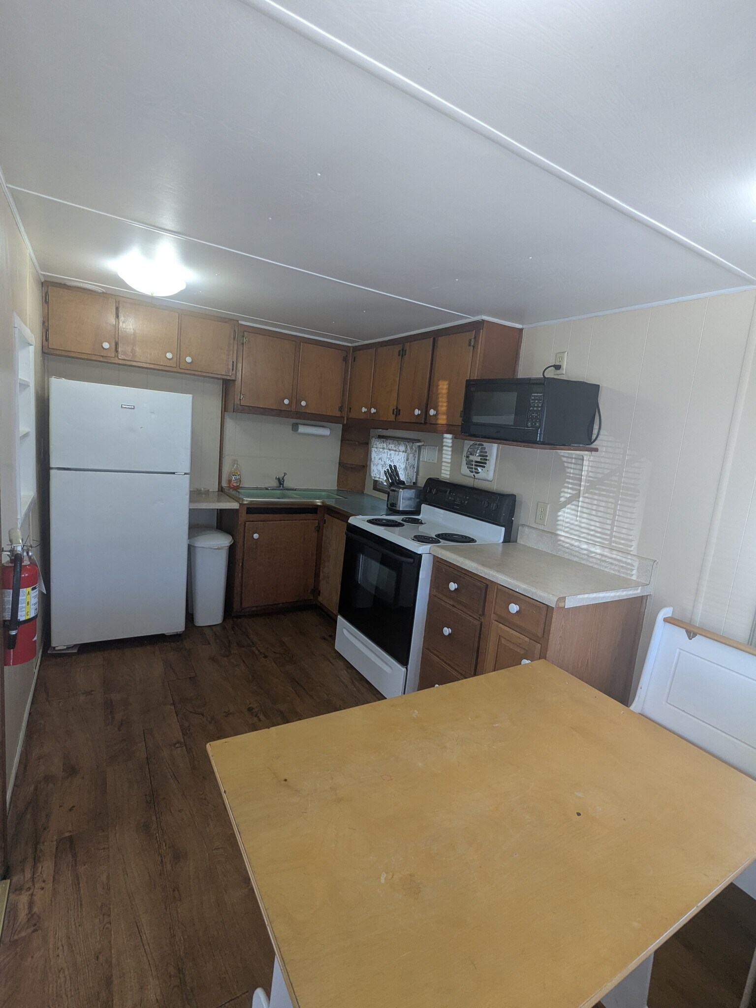 Building Photo - 120 Fortner Ave