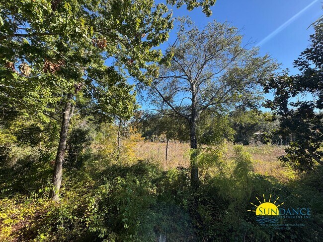 Building Photo - Charming 3 Bedroom Home in Niceville!