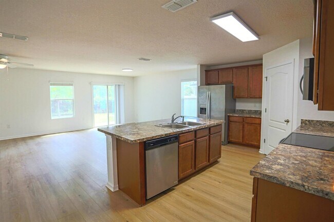 Building Photo - 56 Green Palm Ct