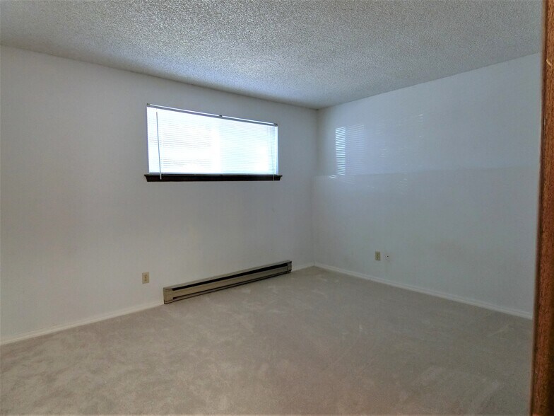 Building Photo - 5842 NE 75th St