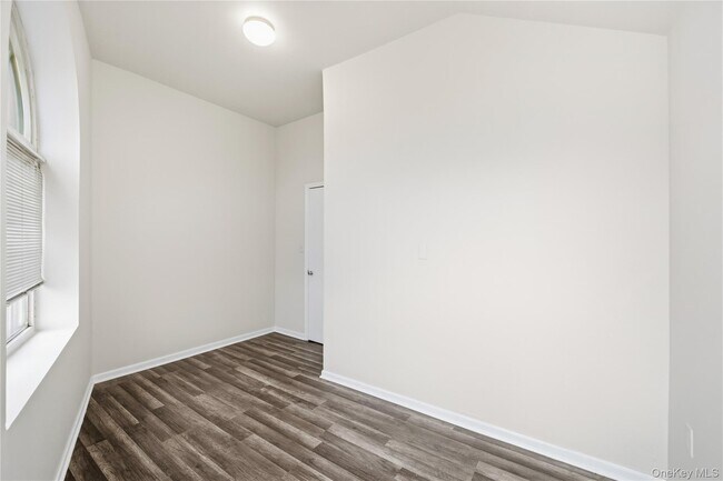 Building Photo - 144-07 Jamaica Ave