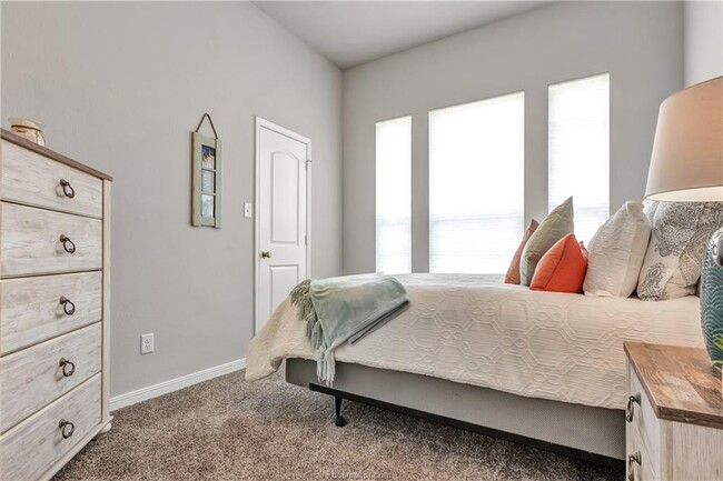 Building Photo - 3863 Still Creek Loop