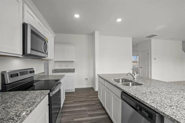 Building Photo - 4940 Redhead Dr