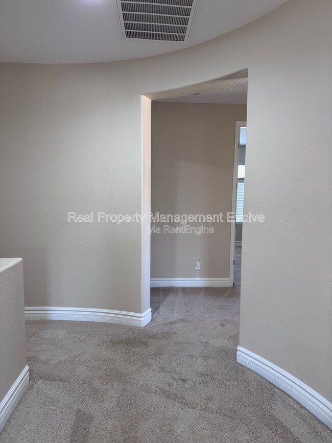 Building Photo - 27313 N 23rd Ln