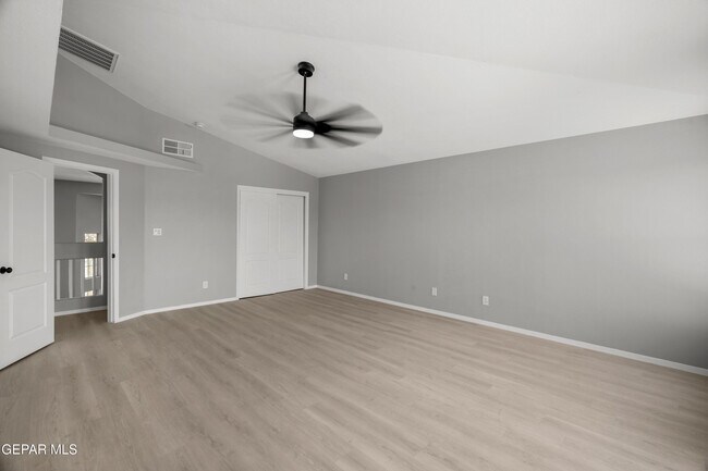 Building Photo - 3209 Tierra Ave Pl