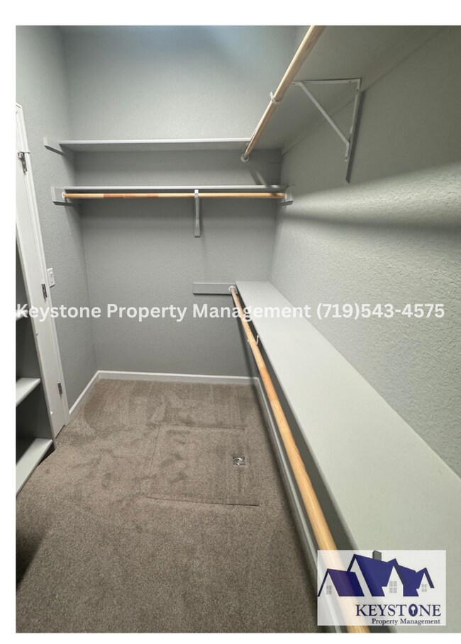 Building Photo - Gated Community - One Level Living  2 Bedr...
