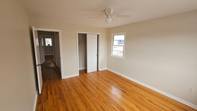 Building Photo - 1337 Salem Ave