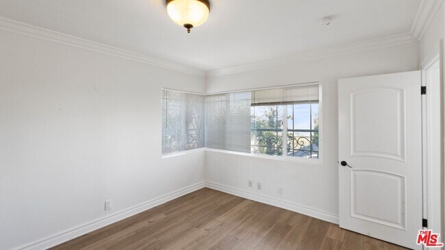 Building Photo - 3446 Alginet Dr