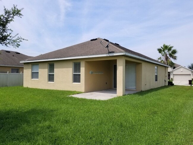 Building Photo - Welcome to this charming 3-bedroom home located in the sought-after Esprit community of St. Cloud.