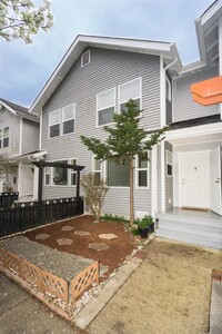 Building Photo - 2 bedroom in Seattle WA 98118