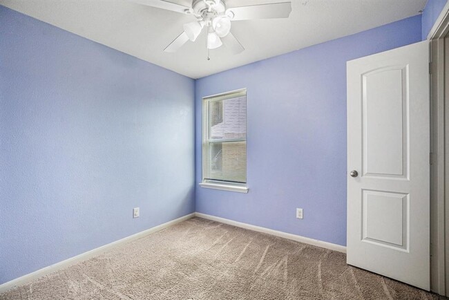 Building Photo - 108 Indigo Brush Dr