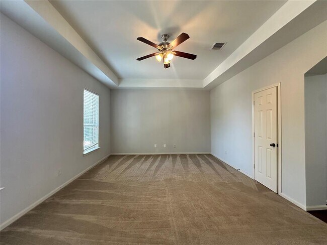 Building Photo - 5218 Pebble Bluff Ln