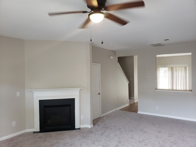 Building Photo - 2853 Summergrove Ct
