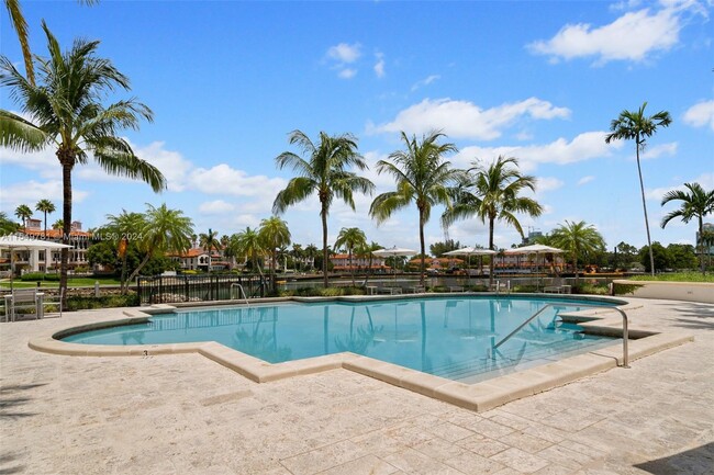 Building Photo - 2442 Fisher Island Dr