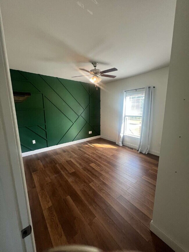 Building Photo - 90 Hickory Ridge Cir