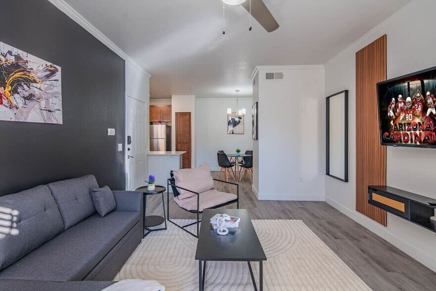 Building Photo - 7455 N 95th Ave