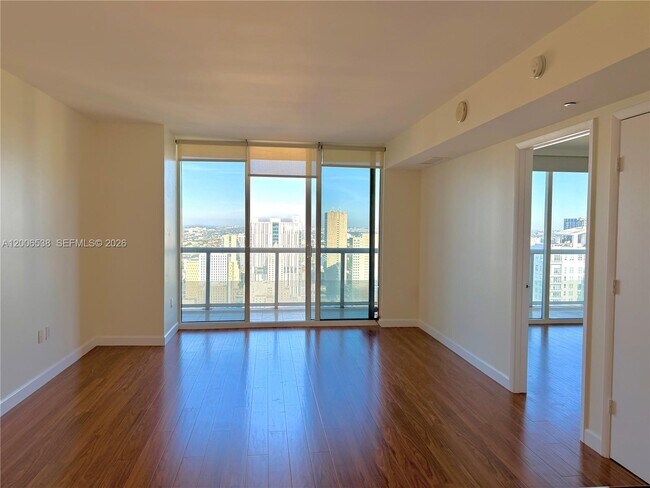 Building Photo - 50 Biscayne Blvd