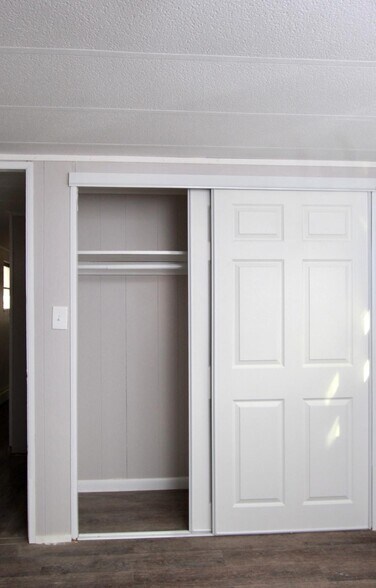 Building Photo - 600 Pulis Ave