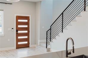 Building Photo - 6813 Porter St