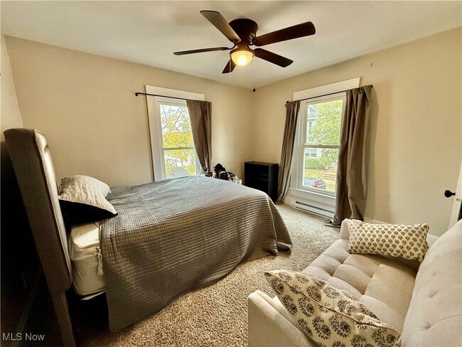 Building Photo - 1206 Foster Ave