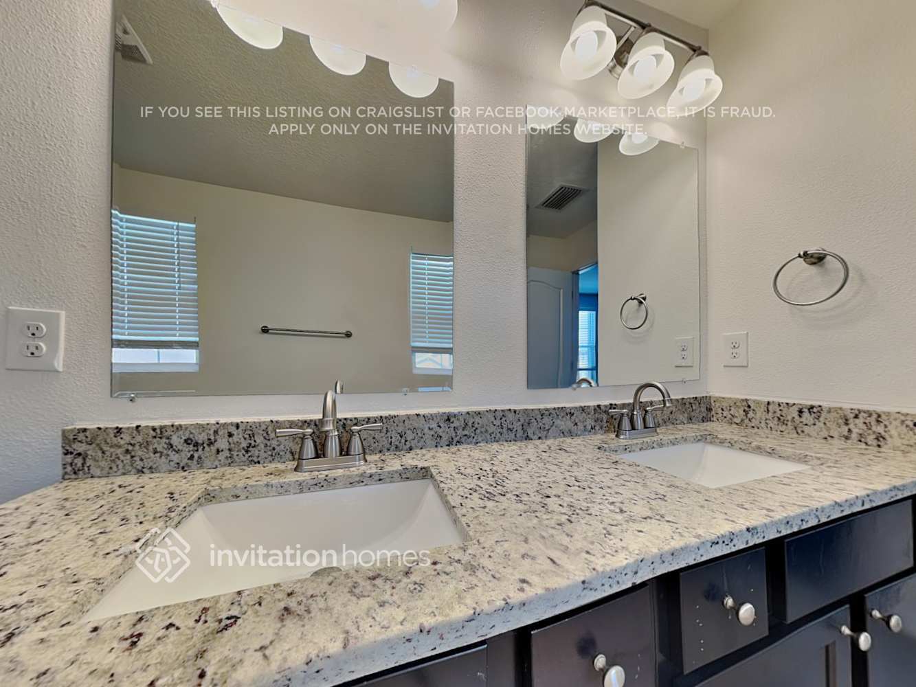 Building Photo - 35859 Jenny Lynne Cir