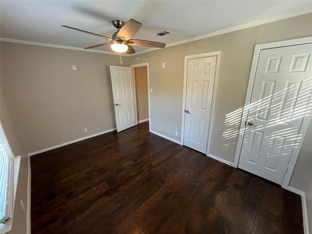 Building Photo - 2227 Winthrop Dr