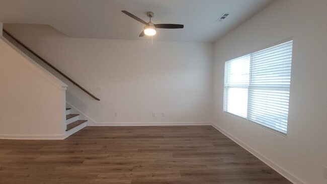 Building Photo - $500 off one month!!! Section 8 Accepted!!! "Discover Comfort and Style: 3-Bed, 2.5-Bath Gem with...