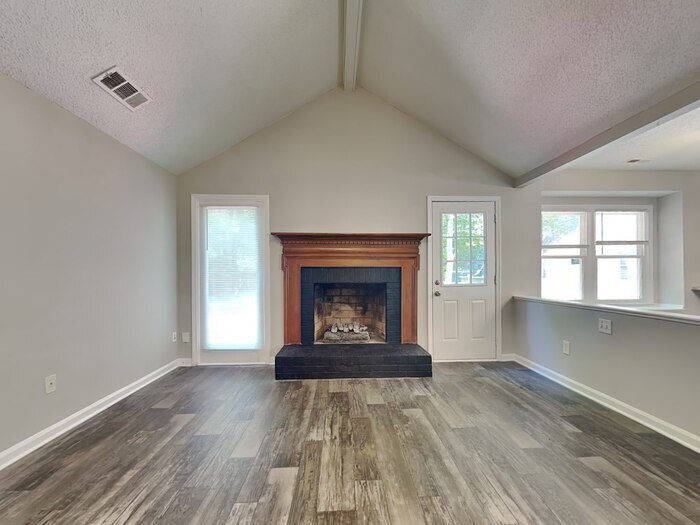 Building Photo - 6515 Birdsong Ln