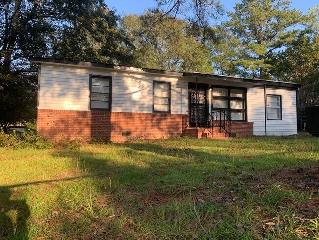 Building Photo - 324 Mays Ave