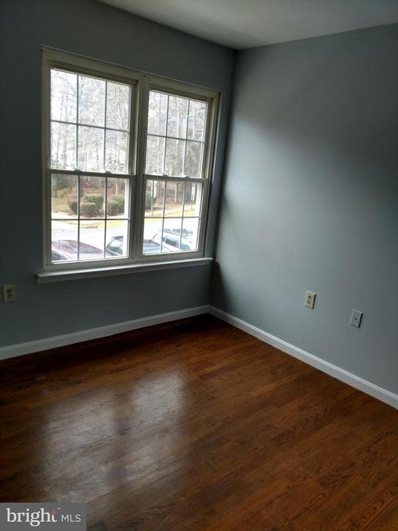 Building Photo - 15205 Streamside Ct