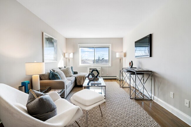 Interior Photo - The IVE at Bedford