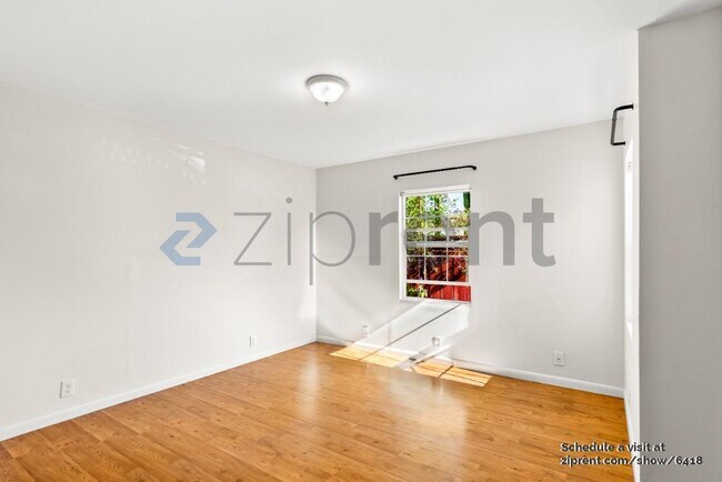 Building Photo - 1463 Jackson St