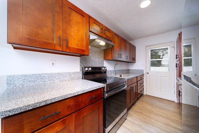 Interior Photo - Newly Remodeled City View Apartments
