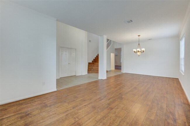 Building Photo - 16464 Beewood Glen Dr