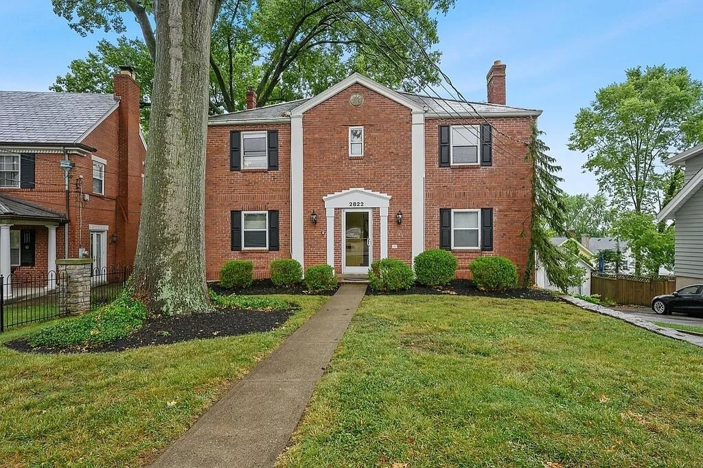 Located in Hyde Park! - 2822 Victoria Ave