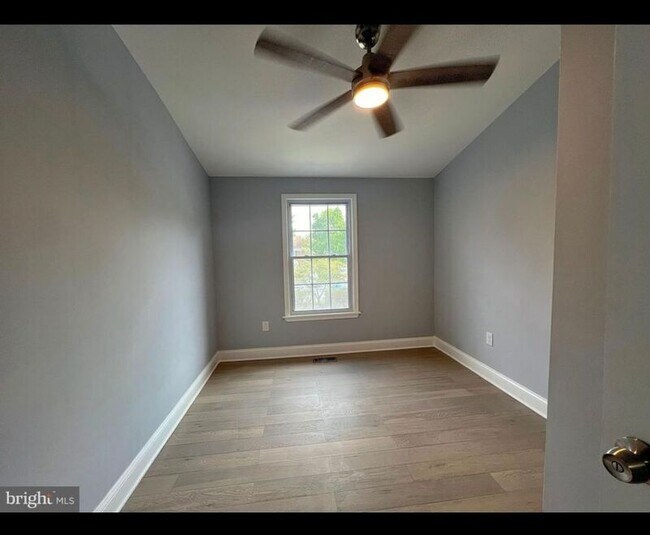 Building Photo - 43 Wellspring Cir