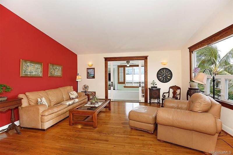 Building Photo - 1132 Mapuana St