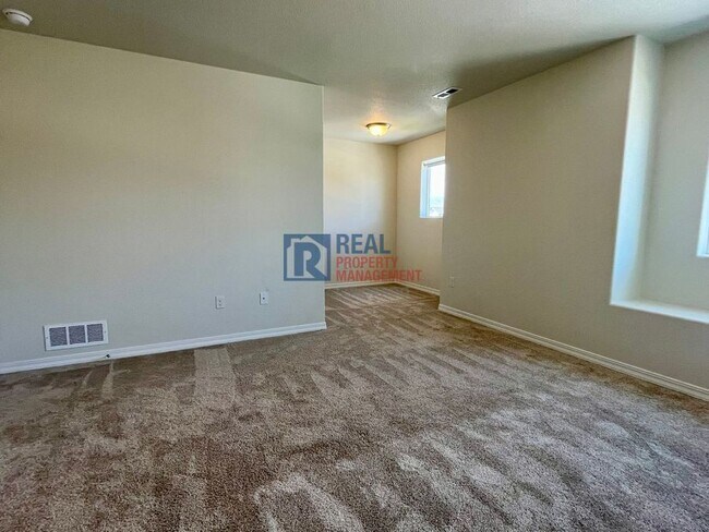 Building Photo - 7363 Coppermine Ct