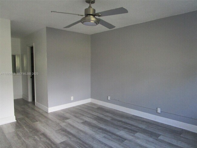 Building Photo - 8101 SW 24th Ct