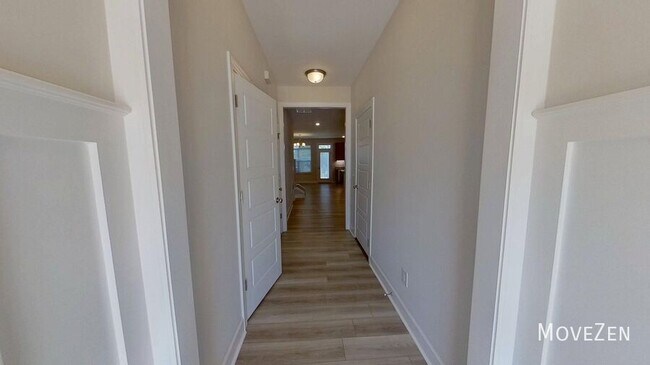 Building Photo - 327 Hollenbeck Pl