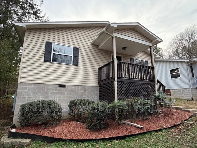 Building Photo - 107 Juniper Pl