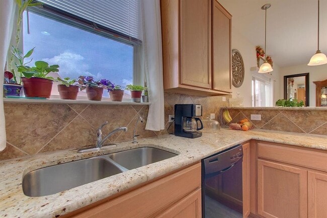 Building Photo - 6816 Sunderland Trail