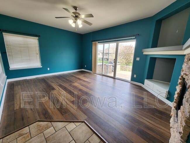 Building Photo - 5450 Prairie Ridge Ave